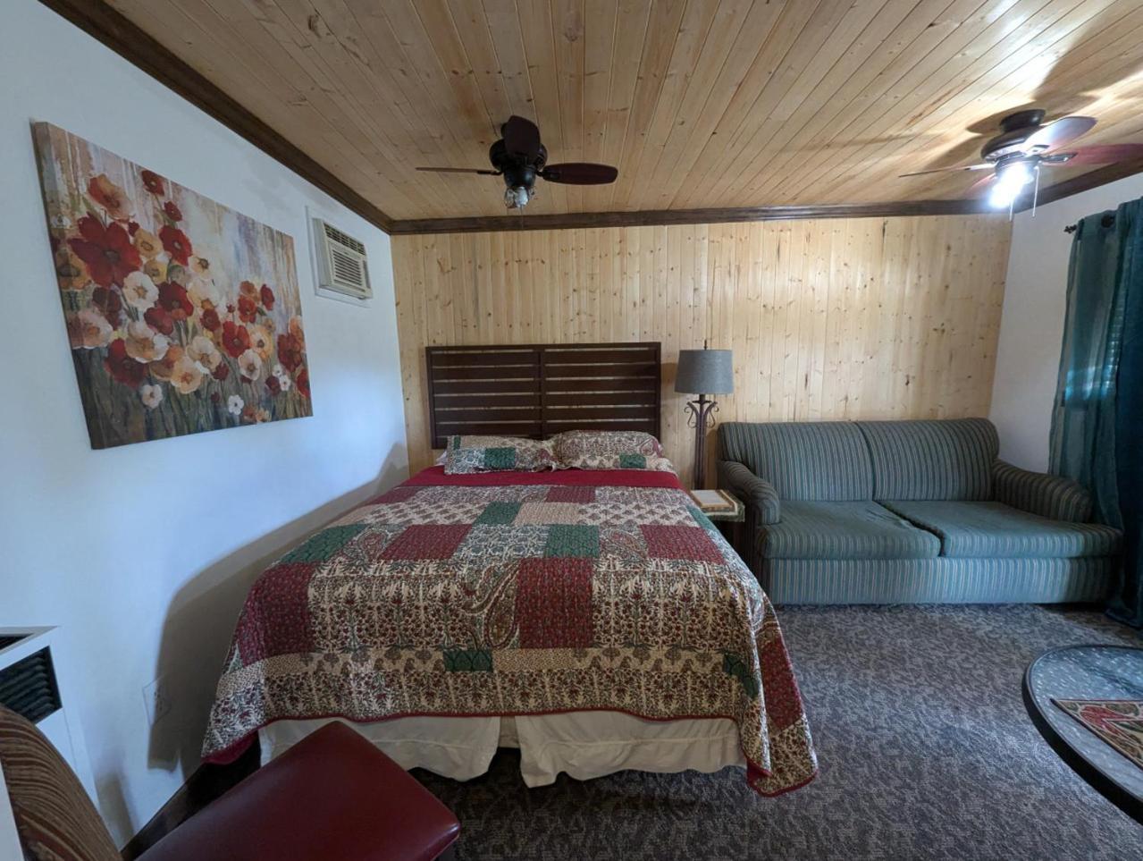 Squaw Valley Motel Room 6 스쿼밸리 외부 사진